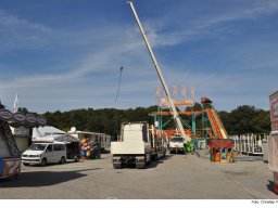 Fotos des Aufbaus des Ingolstädter Herbstvolksfestes 2024