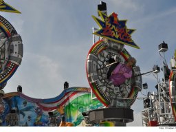 Fotos des Aufbaus des Ingolstädter Herbstvolksfestes 2024