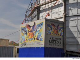 Fotos des Aufbaus des Ingolstädter Herbstvolksfestes 2024