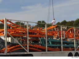 Fotos des Aufbaus des Ingolstädter Herbstvolksfestes 2024