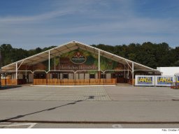 Fotos des Aufbaus des Ingolstädter Herbstvolksfestes 2024