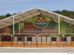 Fotos des Aufbaus des Ingolstädter Herbstvolksfestes 2024