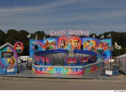 Fotos des Aufbaus des Ingolstädter Herbstvolksfestes 2024