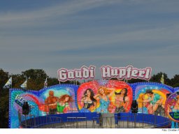 Fotos des Aufbaus des Ingolstädter Herbstvolksfestes 2024