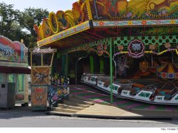 Fotos des Aufbaus des Ingolstädter Herbstvolksfestes 2024