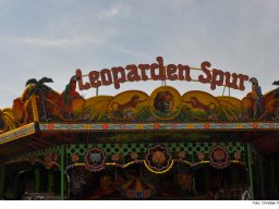 Fotos des Aufbaus des Ingolstädter Herbstvolksfestes 2024