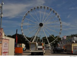 Fotos des Aufbaus des Ingolstädter Herbstvolksfestes 2024